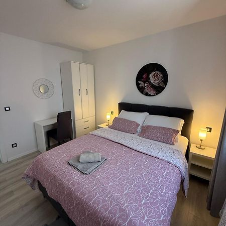 Villa Tome Vir Luaran gambar