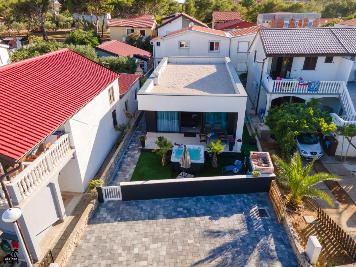 Villa Tome Vir Luaran gambar